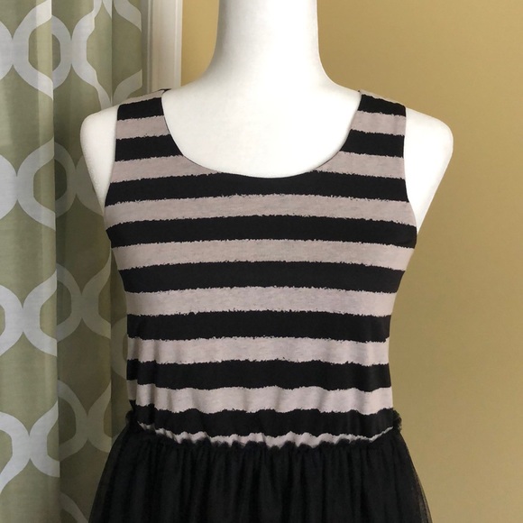 Hem & Thread Tulle Skirt Dress - Picture 2 of 16